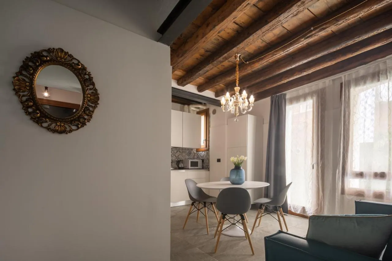 Castello Apartment With Garden R&R Venice Italy