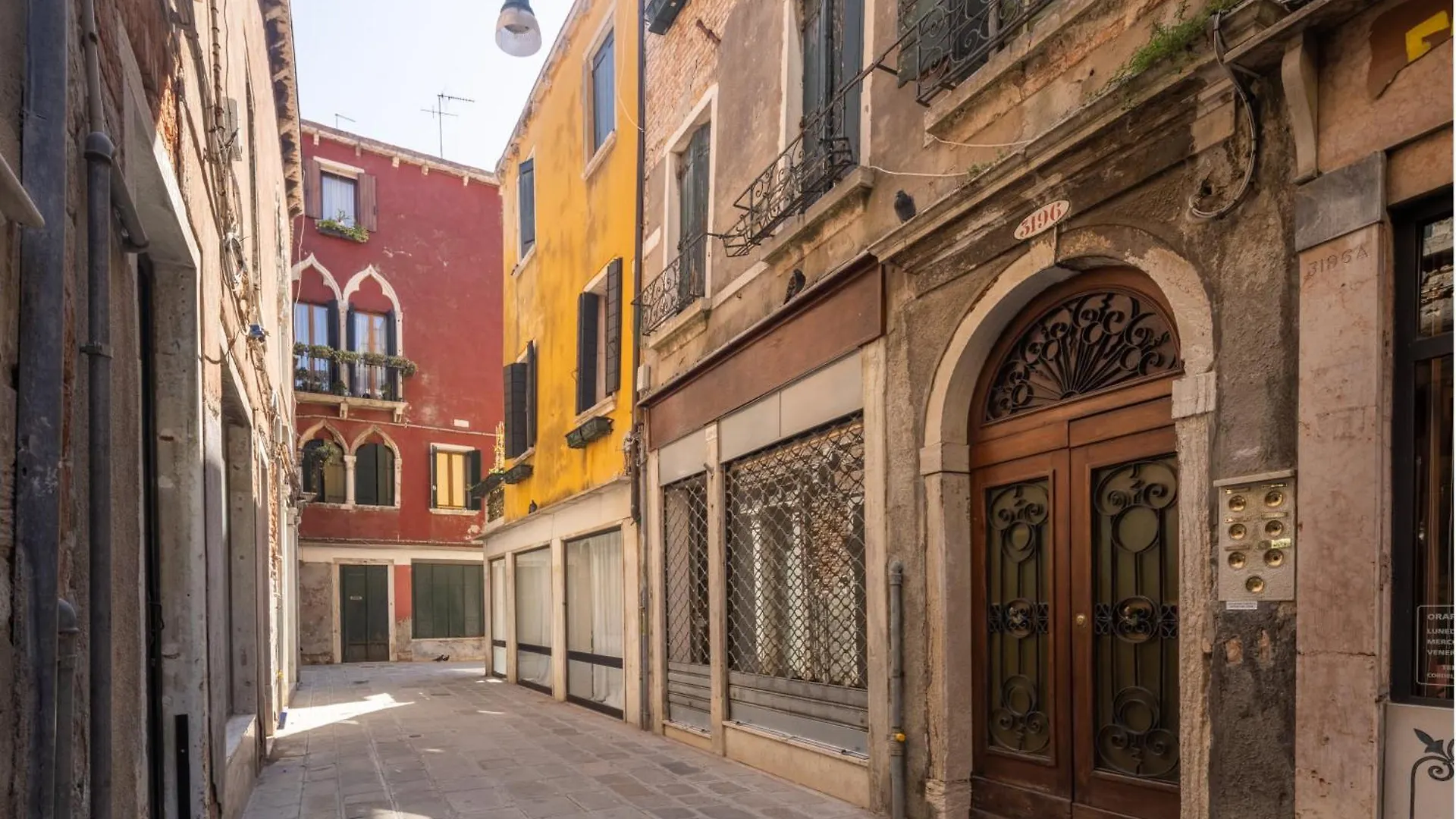 Castello Apartment With Garden R&R Venice Italy